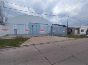 Bodega-Galpón · 420m² · Local - Barrio Malvinas Argentinas