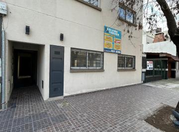 PH de 3 ambientes, Agronomía · 3 Amb Tipo Casa Pb Frente C/patio Sin Expensas