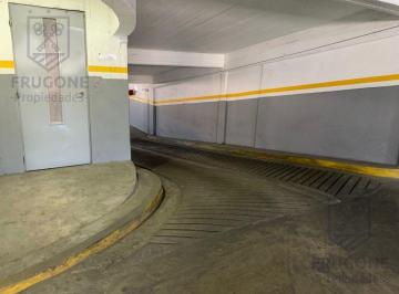 Garage · 15m² · 1 Cochera · Venta Cochera - Auto o Camioneta - Recoleta - Barrio Norte - Azcuenaga 1000 - Expensas Bajas