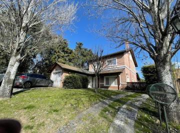 Casa · 280m² · 7 Ambientes · Casa en Sta Ma de Los Olivos