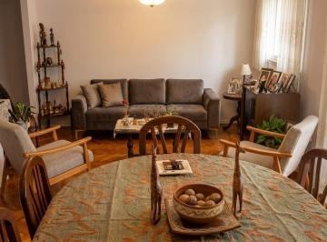Departamento · 117ha · 4 Ambientes · 1 Cochera · Venta de un Departamento en Almagro de 4 Ambientes con Dependencia 3 Baño Apto Credito 117 m²