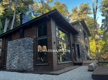 Casa · 400m² · 6 Ambientes · Casa - Golf