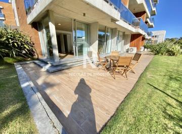 Foto1 · Vende Impecable Apartamento de 2 Dorm. en Mansa, con Excelente Iluminación