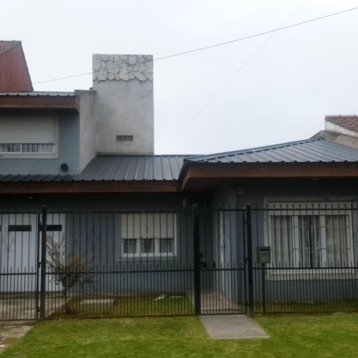 Venta Chalet de 2 plantas en Colinas de Peralta Ramos, 234m²