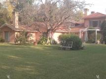 Casa en Venta en Imponente Lote en Highland Park Cc, Pilar, G. B. a ...