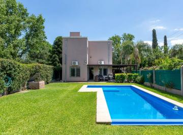 Casa · 172m² · 5 Ambientes · 2 Cocheras · Venta - Casa - 3 Dorm. - Pueblo Esther, Santa Fe
