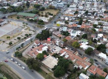Casa de 10 ambientes, Salta · Venta - Casa a Reciclar con Terreno en Salta Capital