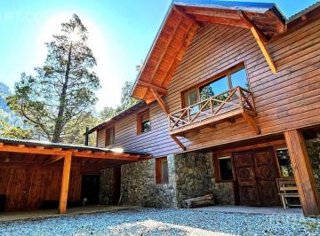 Casa · 350m² · 6 Ambientes · Casa N7 Sobre El Golf Arelauquen