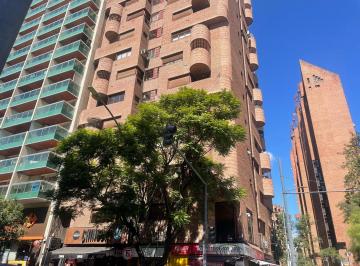 Departamento de 2 ambientes, Córdoba · Excelente Ubicación! Dpto 1 Dorm. C/balconcito a m Patio Olmos.