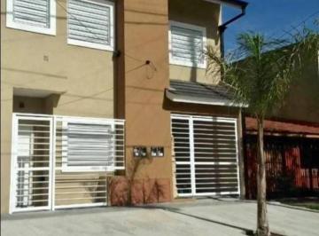 PH de 3 ambientes, Lomas de Zamora · Apto Crédito, Lomas de Zamora, PH 3 Ambientes, Patio, Parrilla. con Renta