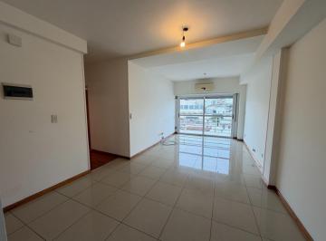 Departamento · 57m² · 3 Ambientes · Departamento de 3 Amb con Balcón en Alquiler, Monte Castro, Caba