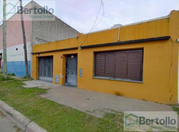 Casa · 133m² · 2 Dormitorios · Venta - Casa - 2 Dorm. - Pasaje Español 5115 - Azcuenaga - Rosario
