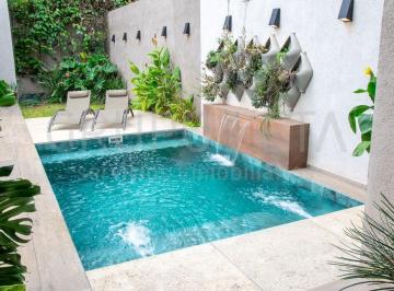 Casa · 425m² · 4 Dormitorios · 2 Cocheras · Vendo Vivenda Soñada de 4 Dorm.
