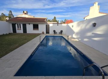 Casa · 225m² · 4 Dormitorios · 2 Cocheras · Casa 4 Dorm. en Zona Barrio Grand Bourg Zona San Pablo [ Ser Dueño ]