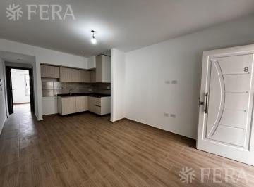Departamento · 33m² · 2 Ambientes · 1 Cochera · Venta de Departamento de 2 Ambientes en Villa Luzuriaga