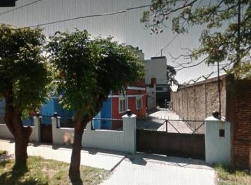 Casa · 200m² · 5 Ambientes · Venta Casa/galpon 5 Amb 300 m² Valentin Alsina Lanus
