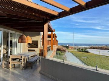 Departamento · 109m² · 4 Ambientes · 1 Cochera · Palcos de La Posta