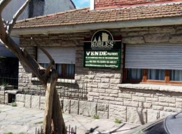 PH · 180m² · 6 Ambientes · Chalet Estilo PH, Al Frente, en Zona Nuevo Centro Comercial - Cultural Paseo Aldrey.