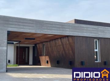 Casa de 4 ambientes, San Vicente · Casa Venta San Lucas San Vicente