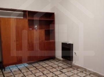 Casa de 4 ambientes, Morón · Casa en Venta