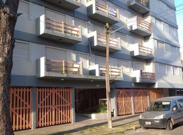 Departamento de 1 ambiente, San Bernardo · Monoambiente Super Luminoso a 3 Cuadras del Mar!