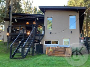 Casa de 5 ambientes, Costa Esmeralda · Casa con Salida Al Deportivo I 4 Dorm.