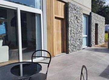 Casa · 130m² · 5 Ambientes · Casa en Alq. Temporario en Marayui, Mar del Plata, General Pueyrredón