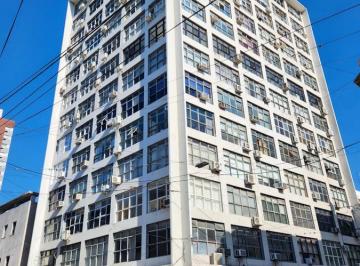 Oficina comercial , Ciudad de Santa Fe · Cuatro Oficinas Unificadas en Edificio Hermes con Mejoras