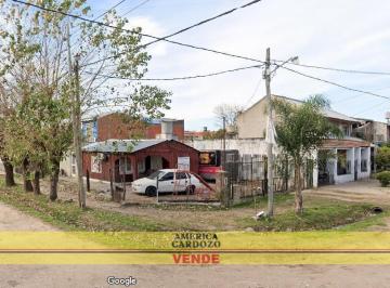 Casa · 40m² · 3 Ambientes · 3 Cocheras · Lote de 245,50 m² Libertad, Merlo