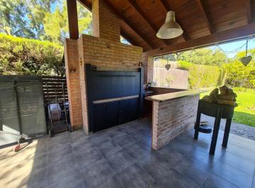 Casa · 250m² · 3 Dormitorios · 4 Cocheras · Venta Casa en Talar del Lago I