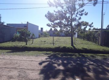 Terreno · 742m² · Terreno en Tds 1, Calle San Lorenzo Entre Azcuénaga y Linier