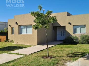 Casa · 149m² · 5 Ambientes · Casa en Venta - Villanueva Barrio San Gabriel.