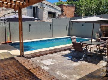 Casa · 156m² · 6 Ambientes · 2 Cocheras · Casa en Venta - Ingeniero Maschwitz.
