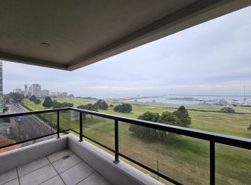 Departamento · 110m² · 3 Ambientes · Semipiso de Categoría, con Vista Al Mar y Al Golf de Playa Grande.