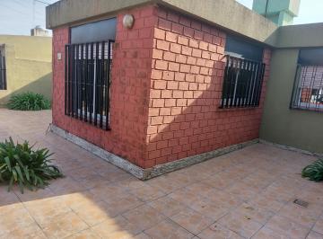 Casa en Alquiler de 6 ambientes Los Plátanos · Casa // 3 Dorm//patio Amplio//garage//los Platanos//
