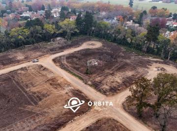 Terreno · 610m² · Lote a La Venta en Barrio La Estela, Pilar