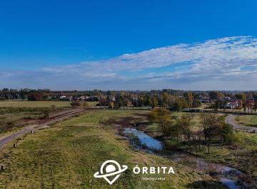 Terreno · 839m² · Lote en Venta en Estancia Carabassa Pilar, Al Verde