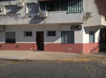 Departamento de 2 ambientes, Versalles · Luminoso Depto 2 Ambientes Al Frente Zona Versailles
