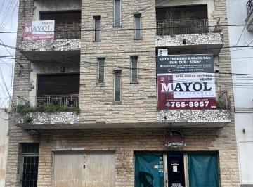 PH de 10 ambientes, Vicente López · Venta en Block 3 PH con Local