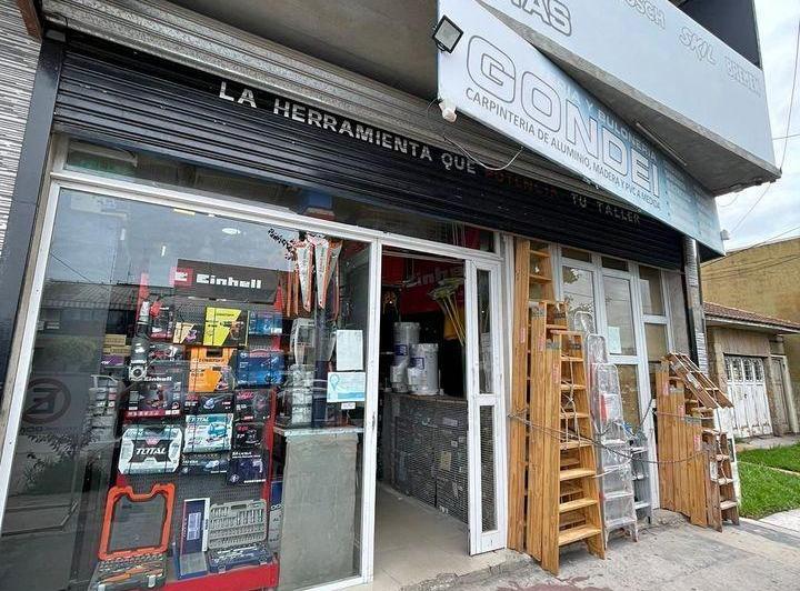 Local comercial · 300m²