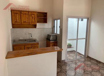 PH · 62m² · 3 Ambientes · PH en Montevideo Al 1439 - Sin Expensas