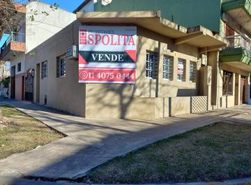 PH · 90m² · 4 Ambientes · 1 Cochera · Excelente PH 4 Amb con 3 Dorm. en Excelente Zona