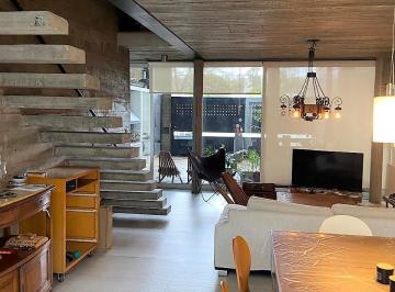 Casa de 5 ambientes, La Plata · Venta Casa en Boulevard 84 E/119 y 70, La Plata
