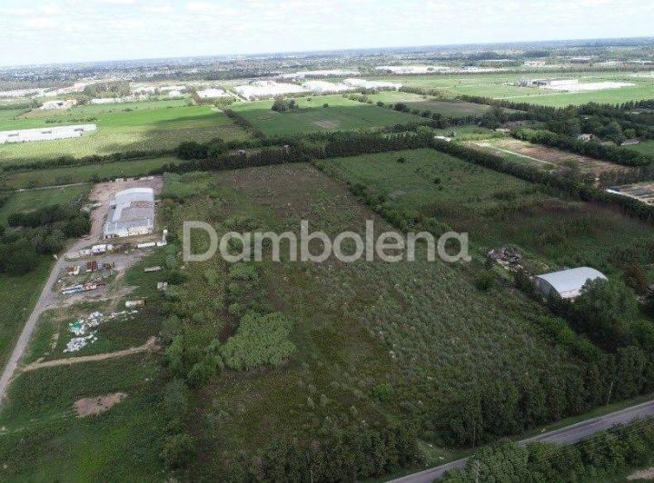 Terreno · 62400m²