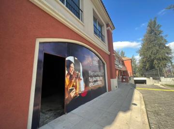 Local comercial · 86m² · Local en Venta - Alquiler en Pueblo Caamaño, Pilar