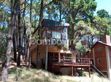 Casa · 140m² · 5 Ambientes · Casa en Venta o Permuta Ubicado en Mar de Las Pampas, Costa Atlántica