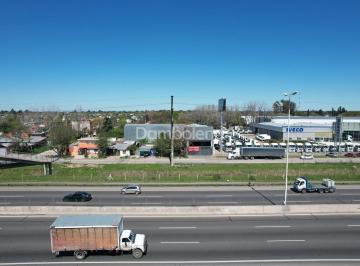 Bodega-Galpón · 600m² · Depósito Galpón en Venta Ubicado en Moreno, G. B. a. Zona Oeste