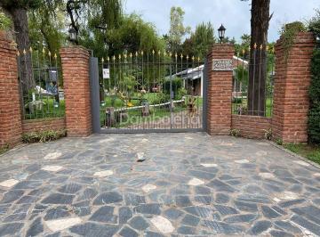 Quinta vacacional · 130m² · 3 Ambientes · Casa Quinta en Venta o Permuta Ubicado en Francisco Álvarez, Moreno, G. B. a. Zona Oeste