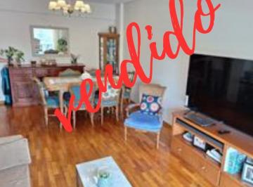 Departamento · 90m² · 4 Ambientes · 1 Cochera · Departamento en Venta Av Triunvirato 3900