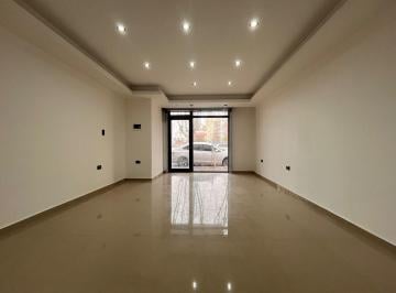 Local comercial · 45m² · 1 Ambiente · Local a Estrenar a La Calle en Venta San José